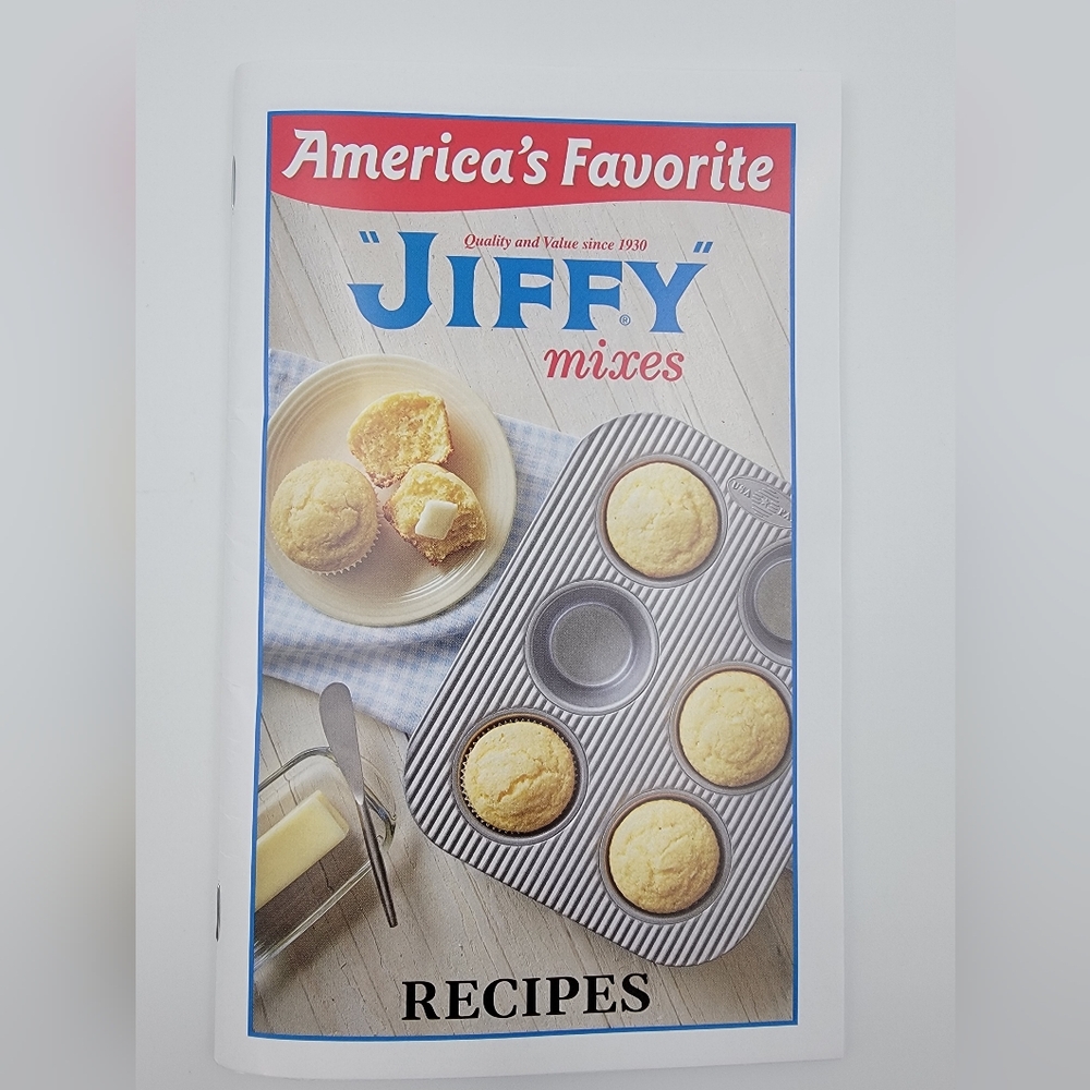 JIFFY Mixes America's Favorite Recipes Booklet Cookbook Illustrated Paperback